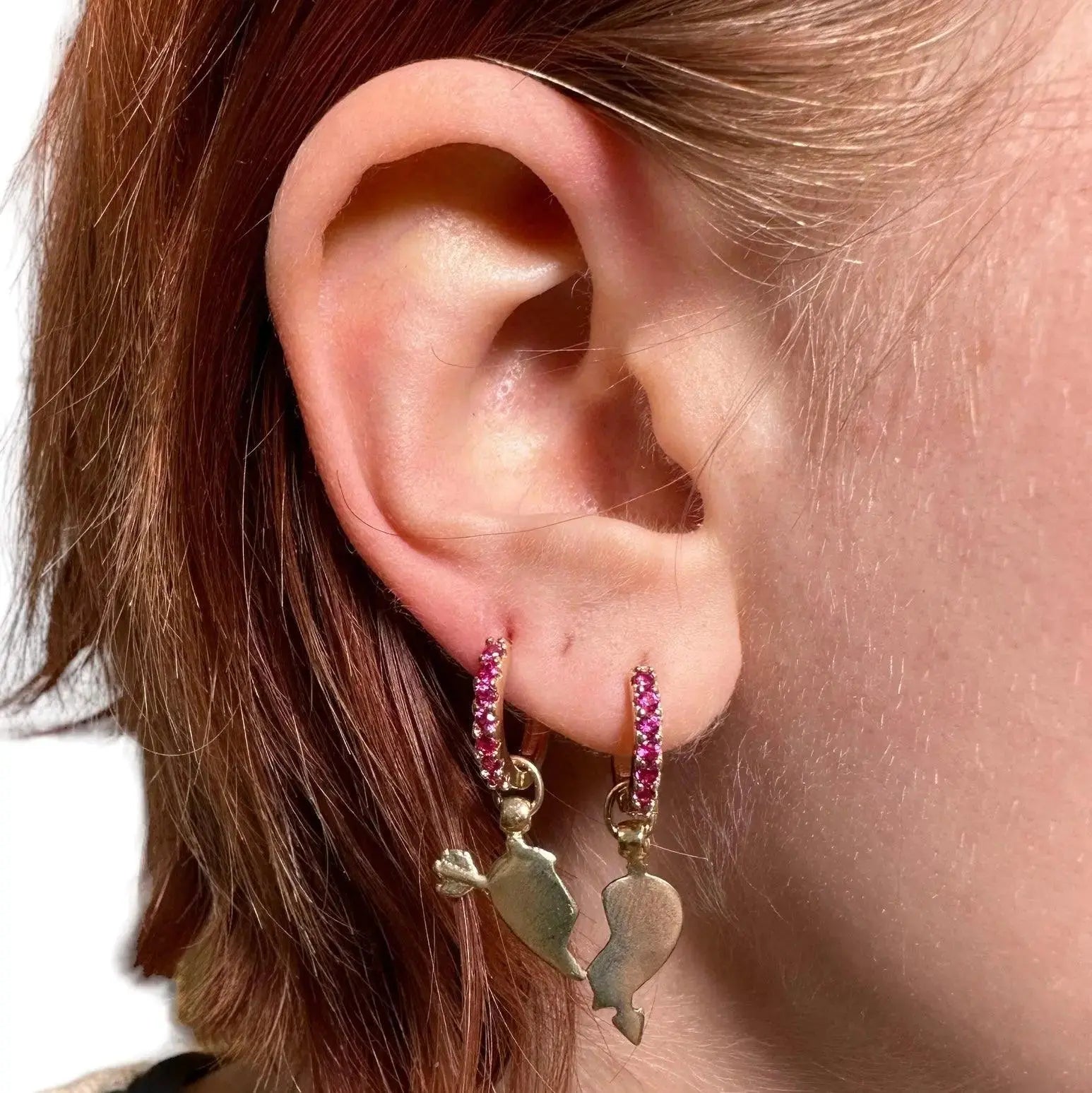 Örhänge - Mellan Kompishjärthalvor - L8Hasselblad