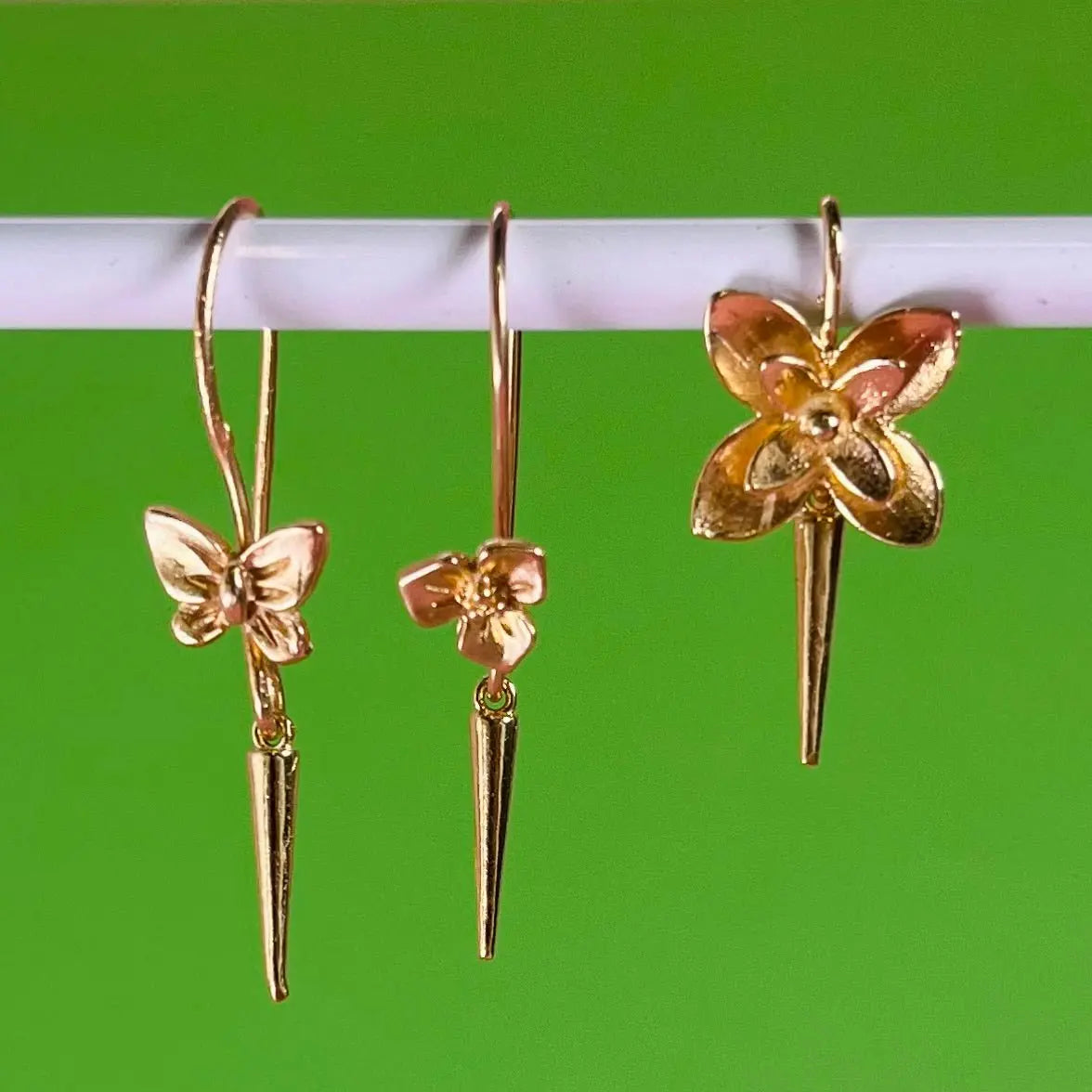 Örhängen - Blomma med nit - L8Hasselblad