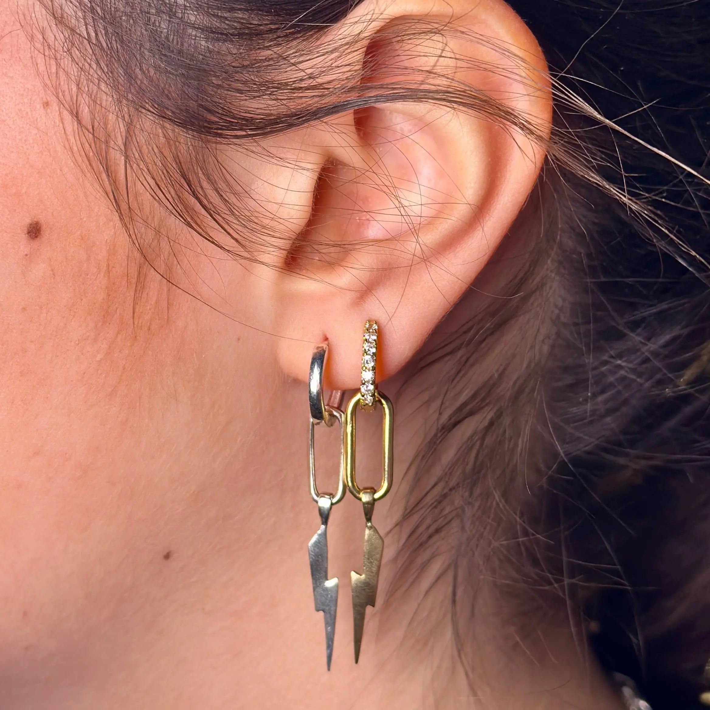 Örhängen - Mellanlång Blixt - L8Hasselblad