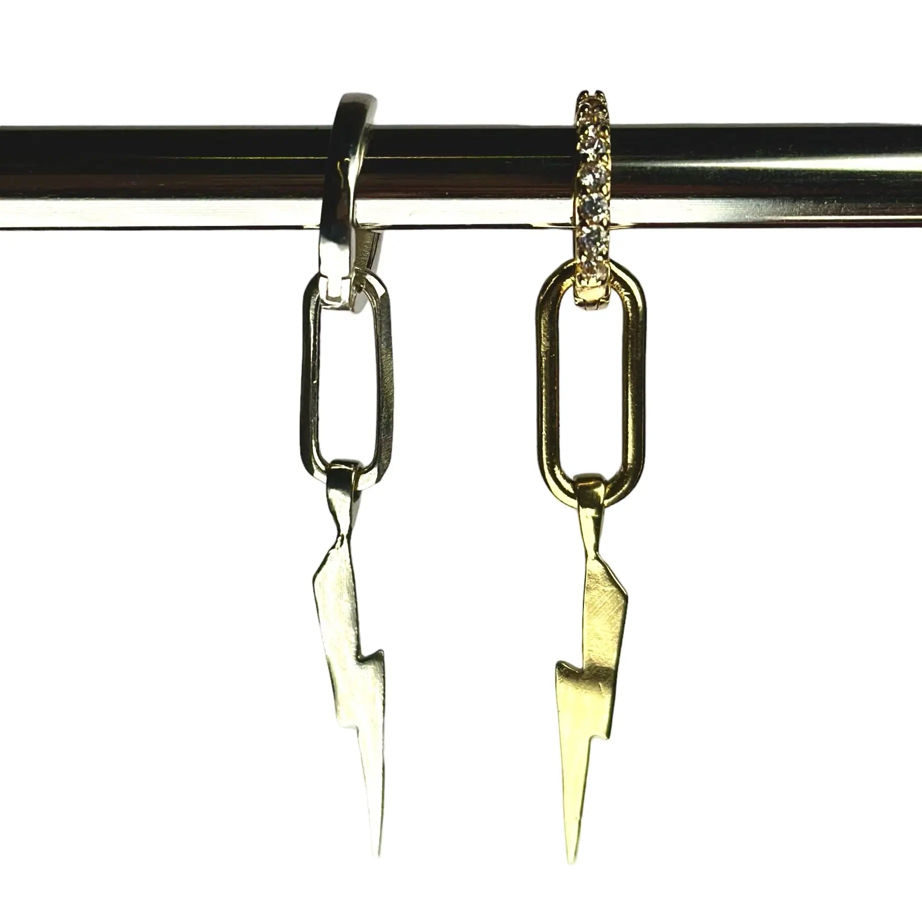 Örhängen - Mellanlång Blixt - L8Hasselblad