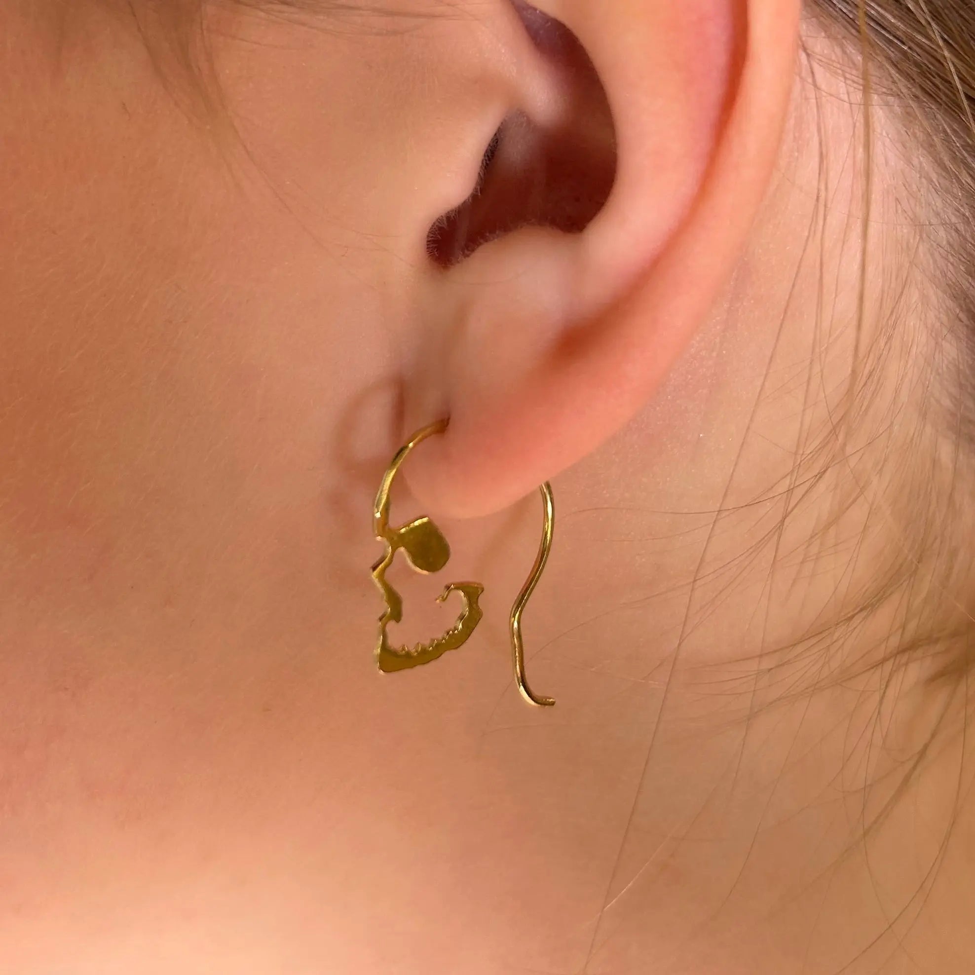 Örhängen - Skull - L8Hasselblad