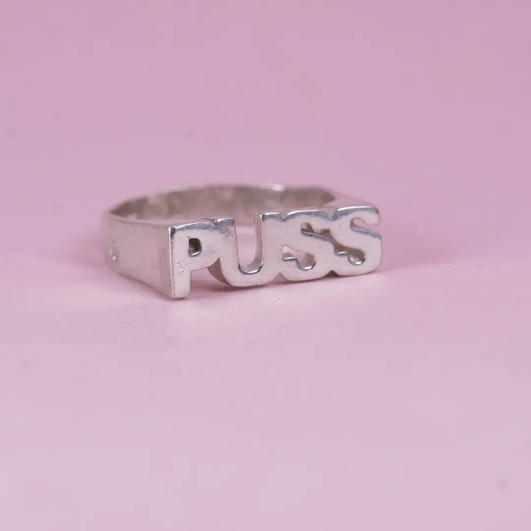 PUSS - Ring - L8Hasselblad
