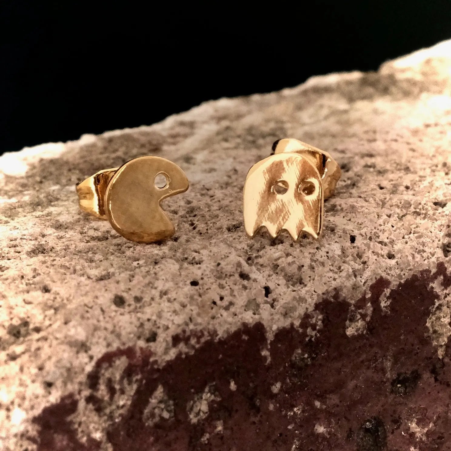 Pac Man & Spöke - Stiftörhänge L8Hasselblad