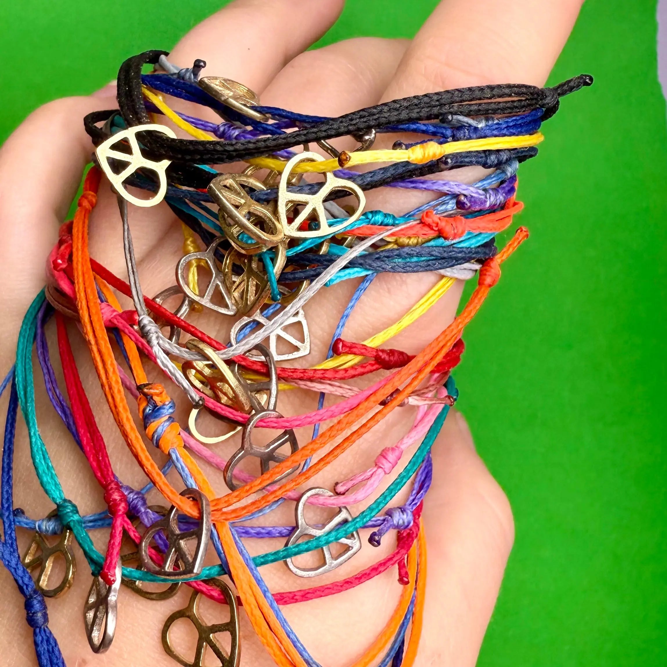 Peace - hjärta trådarmband - L8Hasselblad