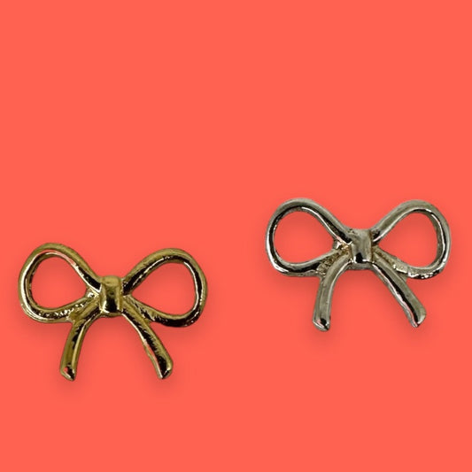 Bow (charm for necklace)