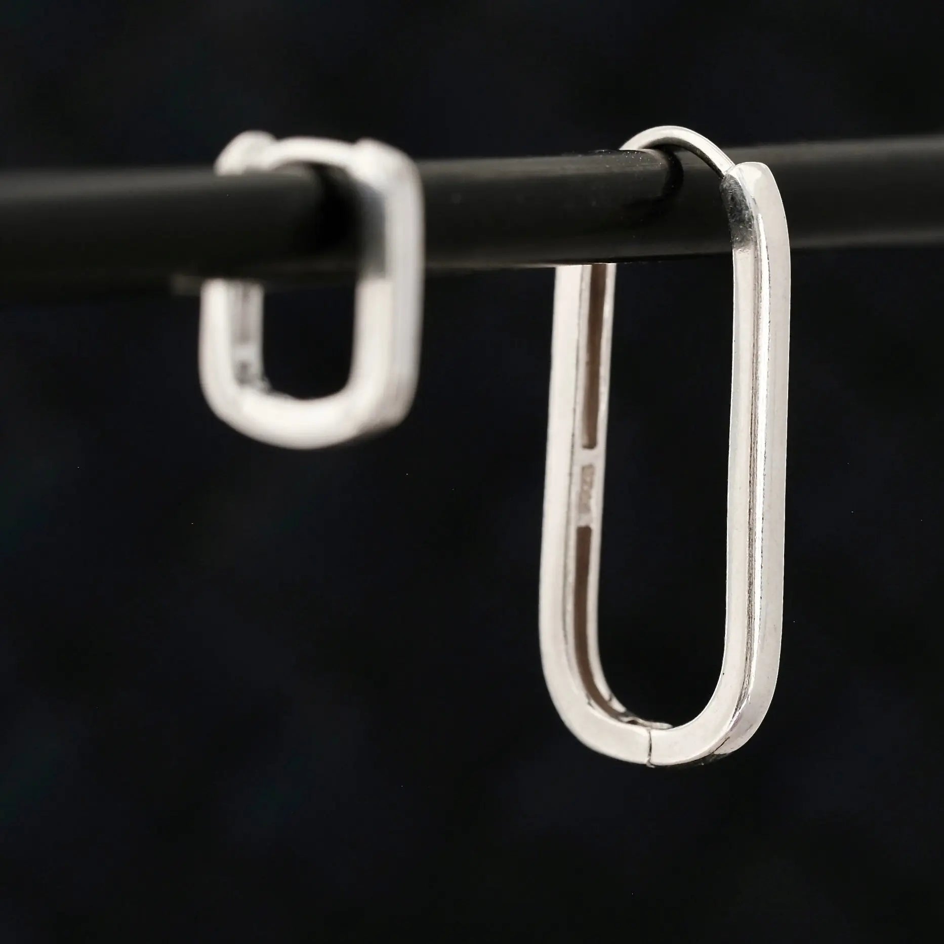 Pillar hoops L8Hasselblad