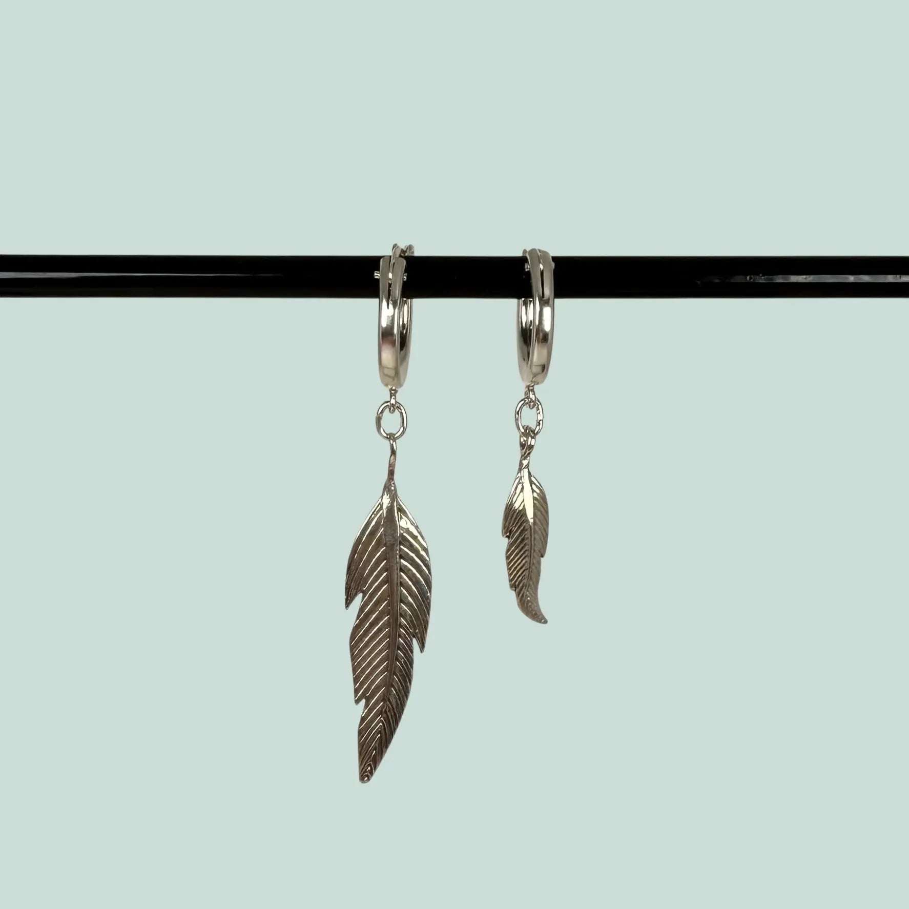 Pluma - silverörhängen - L8Hasselblad