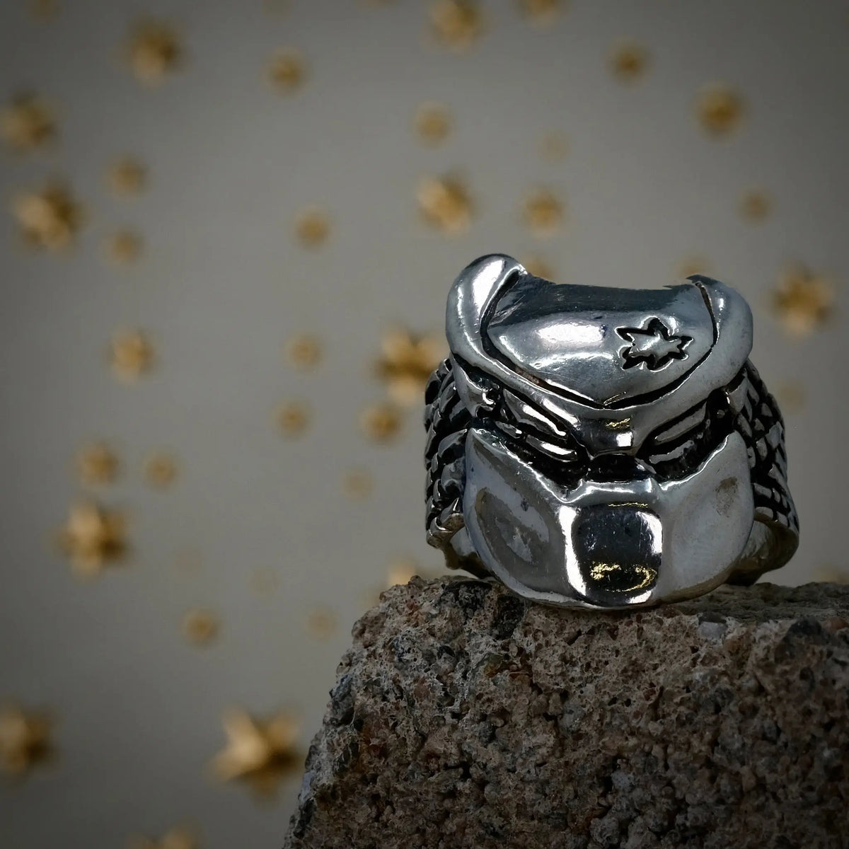 Predator - Ring L8Hasselblad