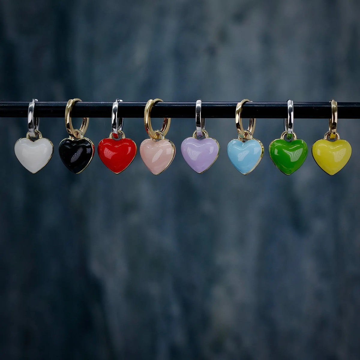 Rainbow Heart Short - Örhänge L8Hasselblad