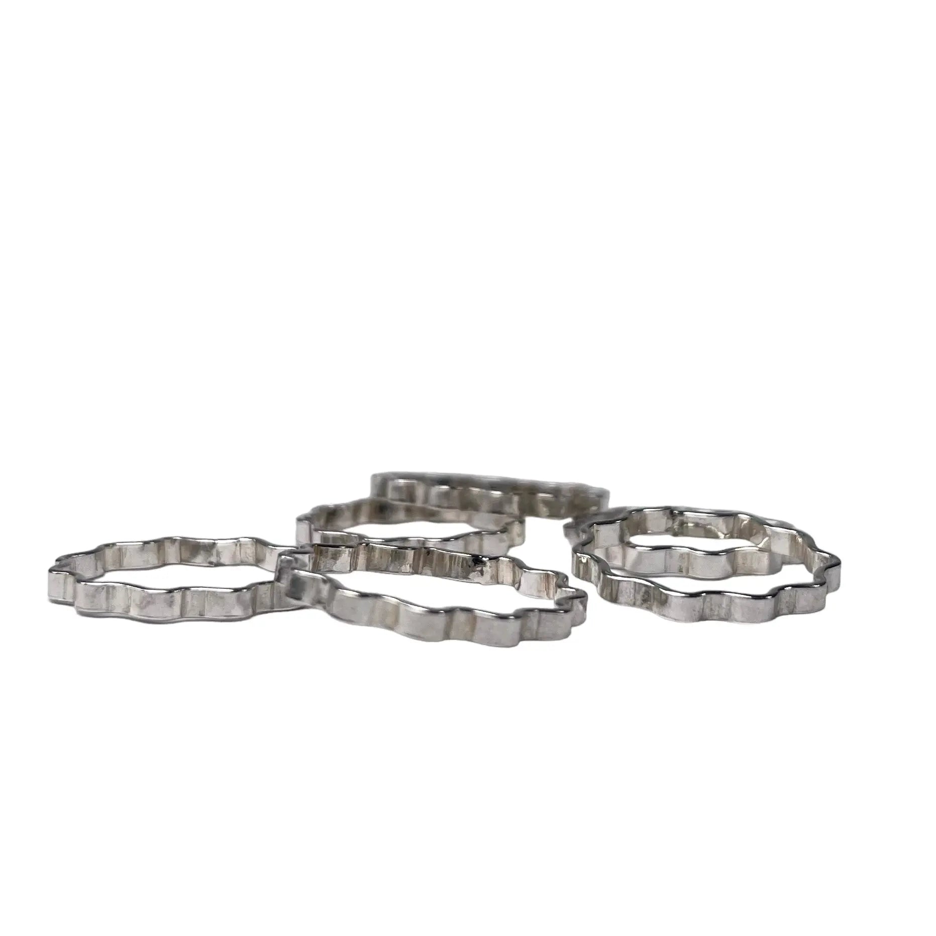 Ring - Wavy - L8Hasselblad