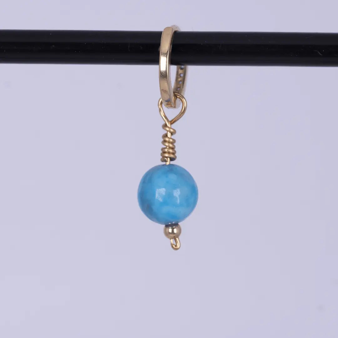 Short and Cute - stenörhängen gulddoublé - L8Hasselblad