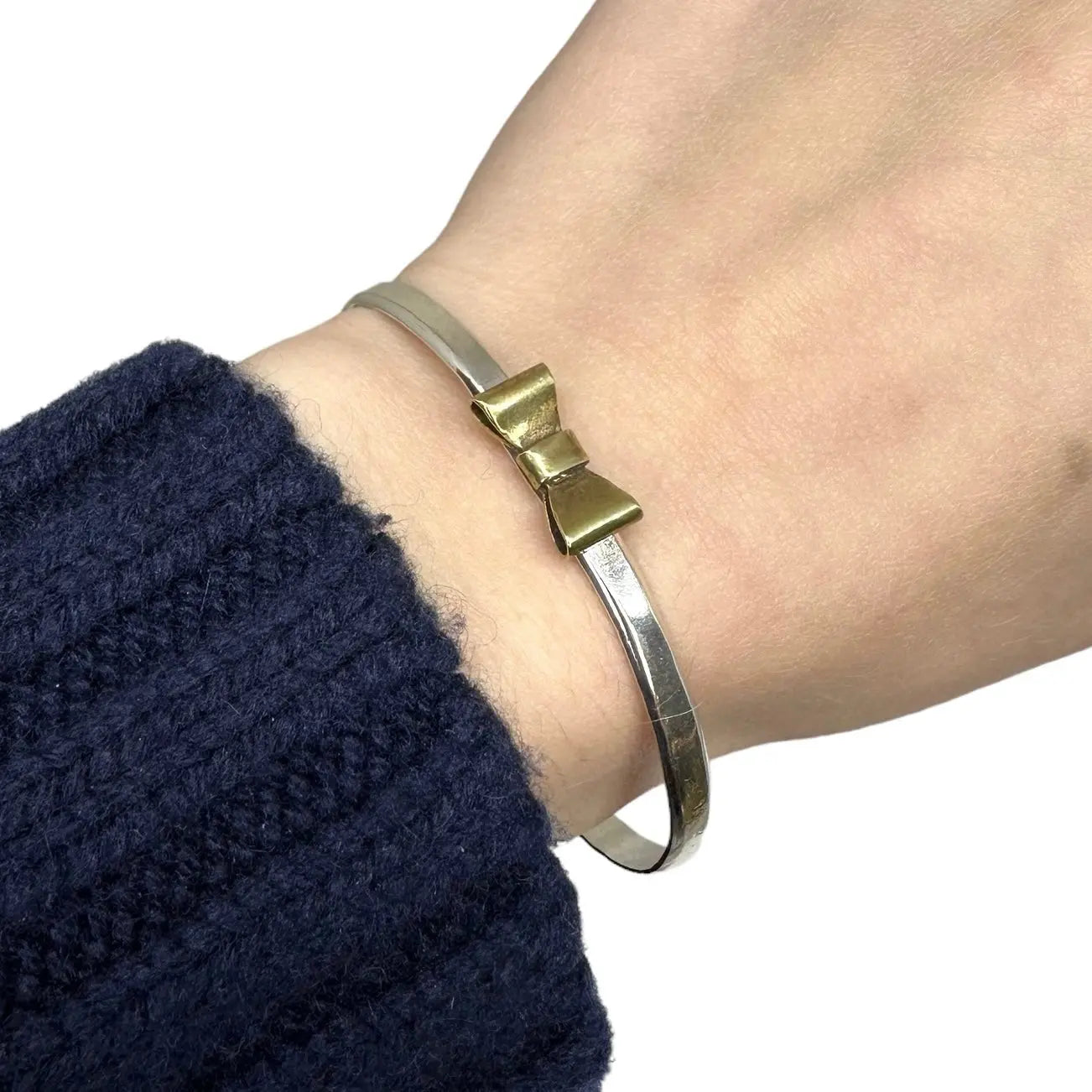 Simple bow armband - L8Hasselblad