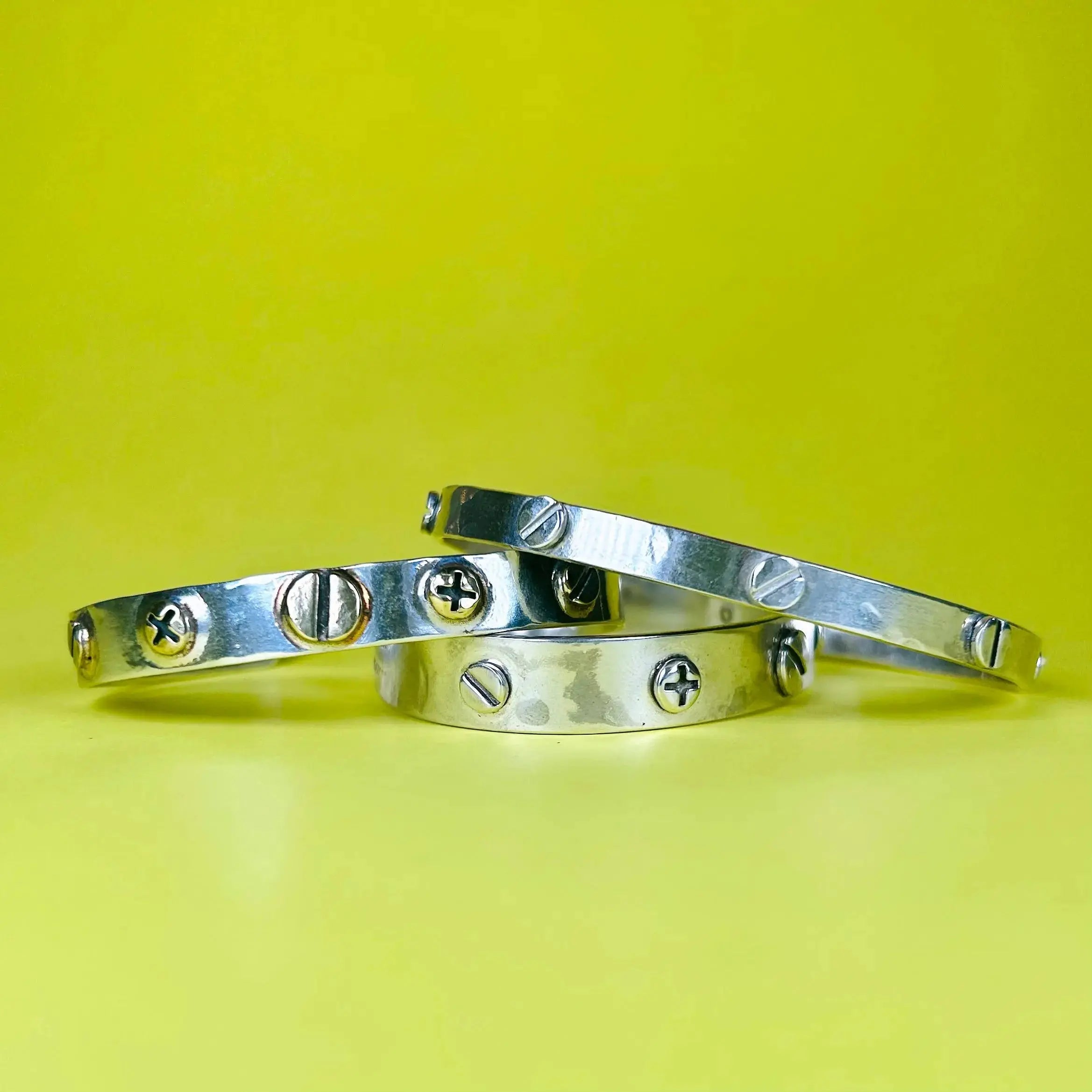 Skruv armband - L8Hasselblad