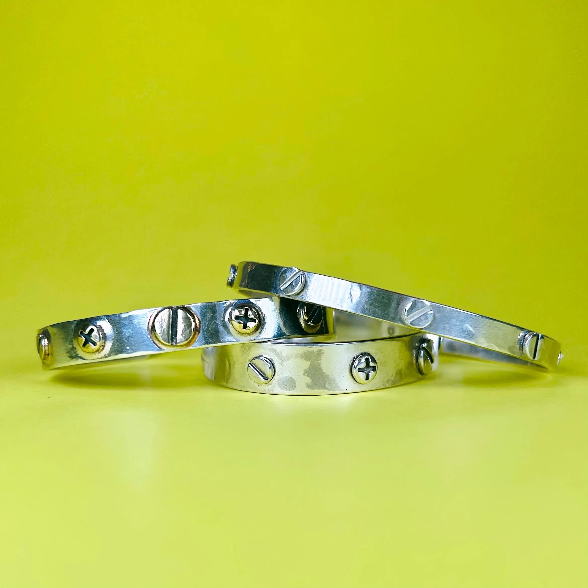 Skruv armband - L8Hasselblad