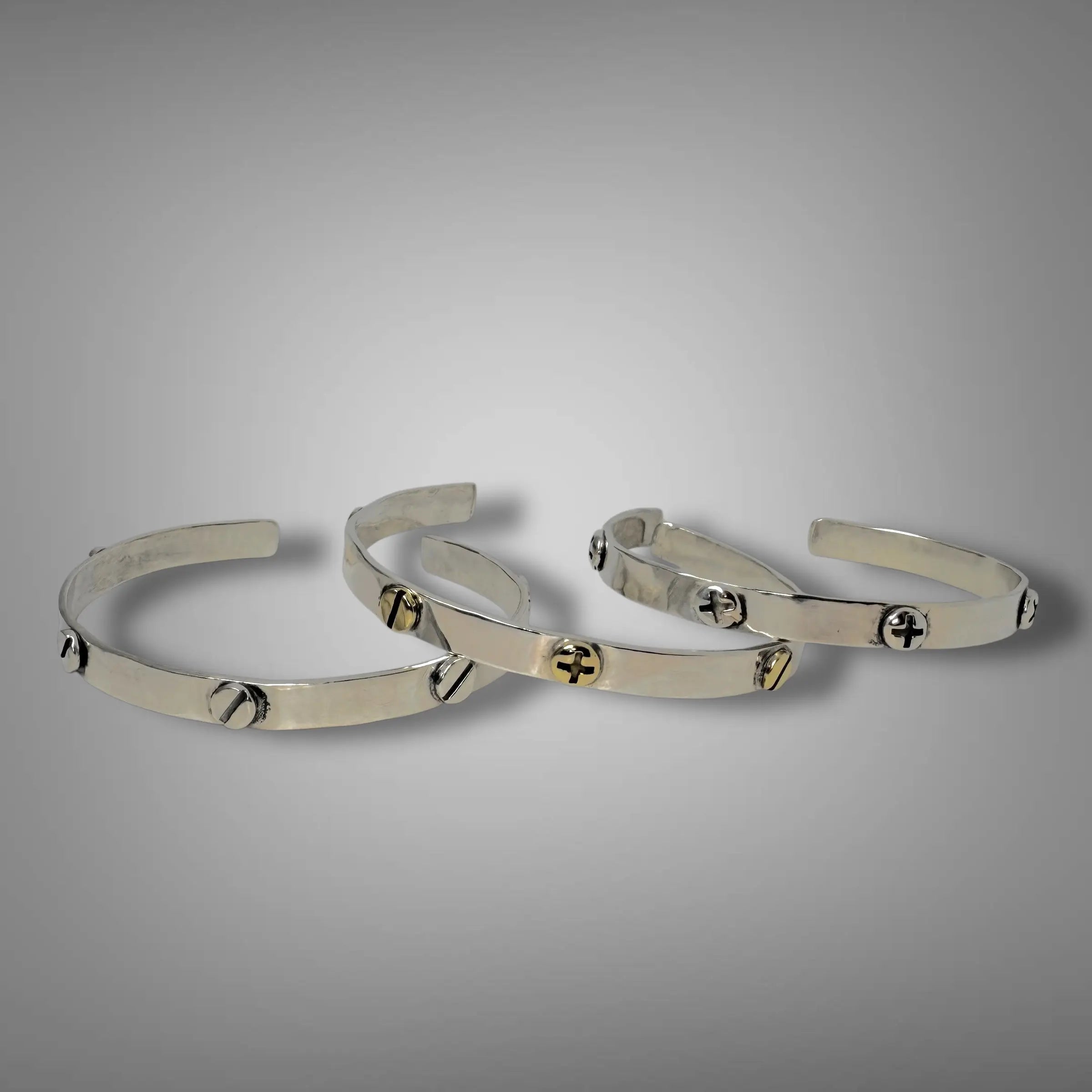 Skruv armband smal - L8Hasselblad