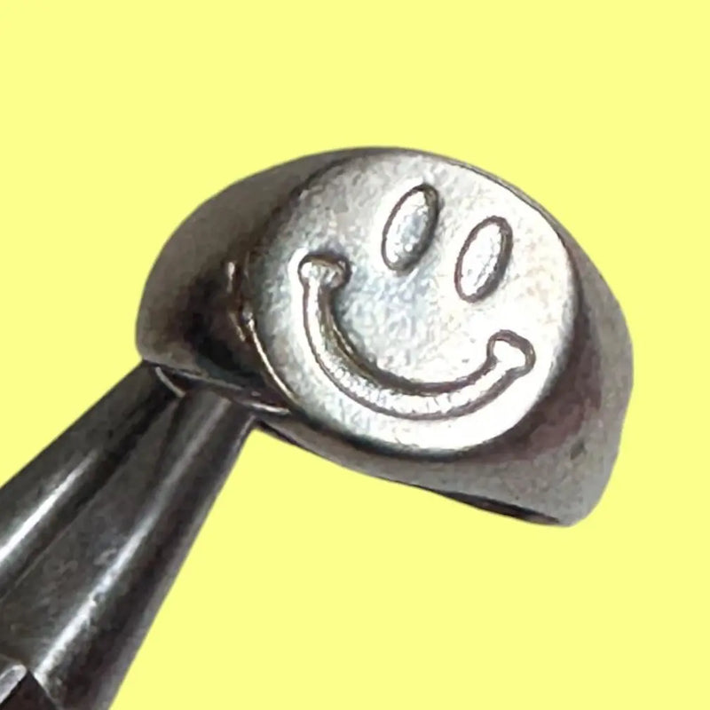 Smiley ring😃 - L8Hasselblad