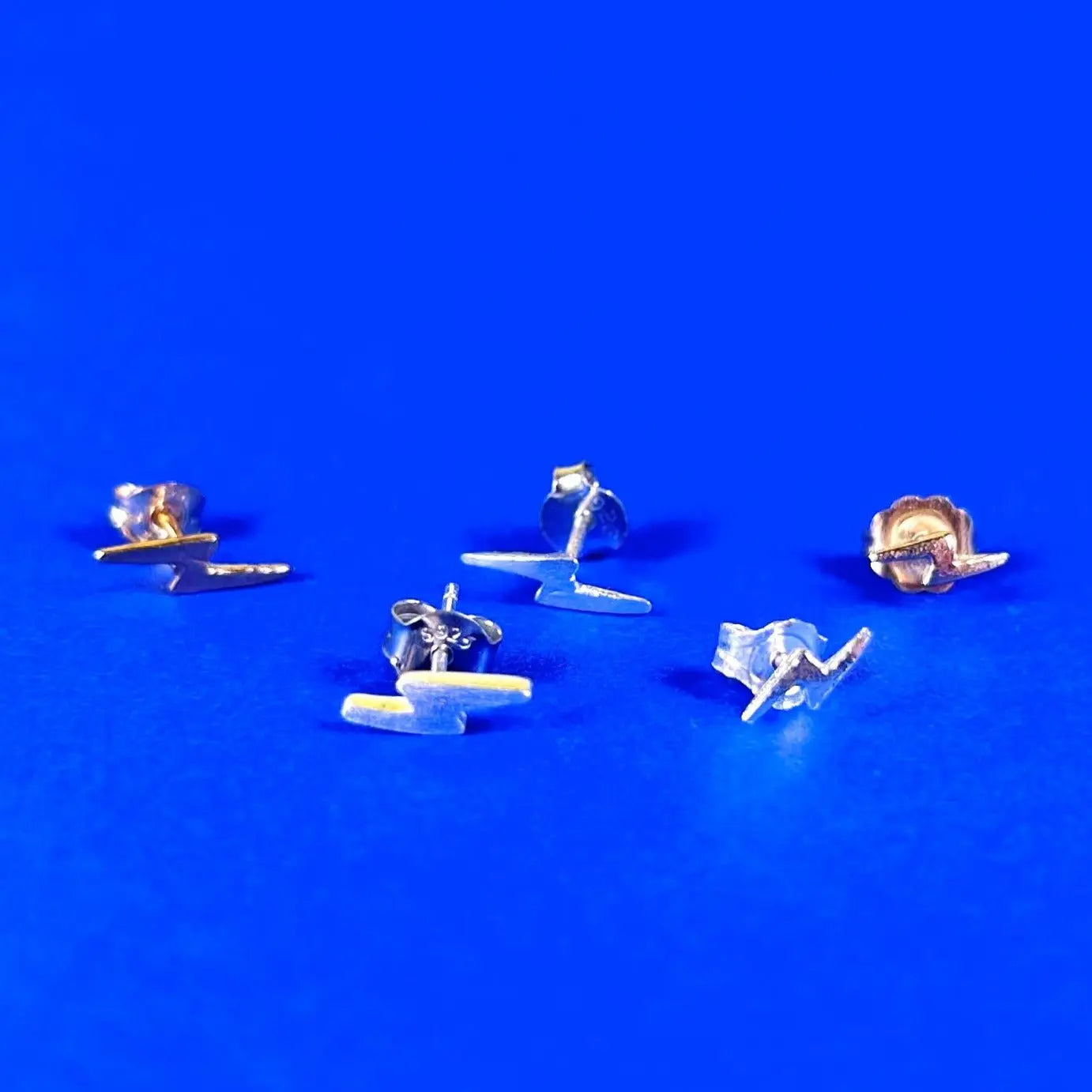 Stiftörhänge - Blixt - L8Hasselblad