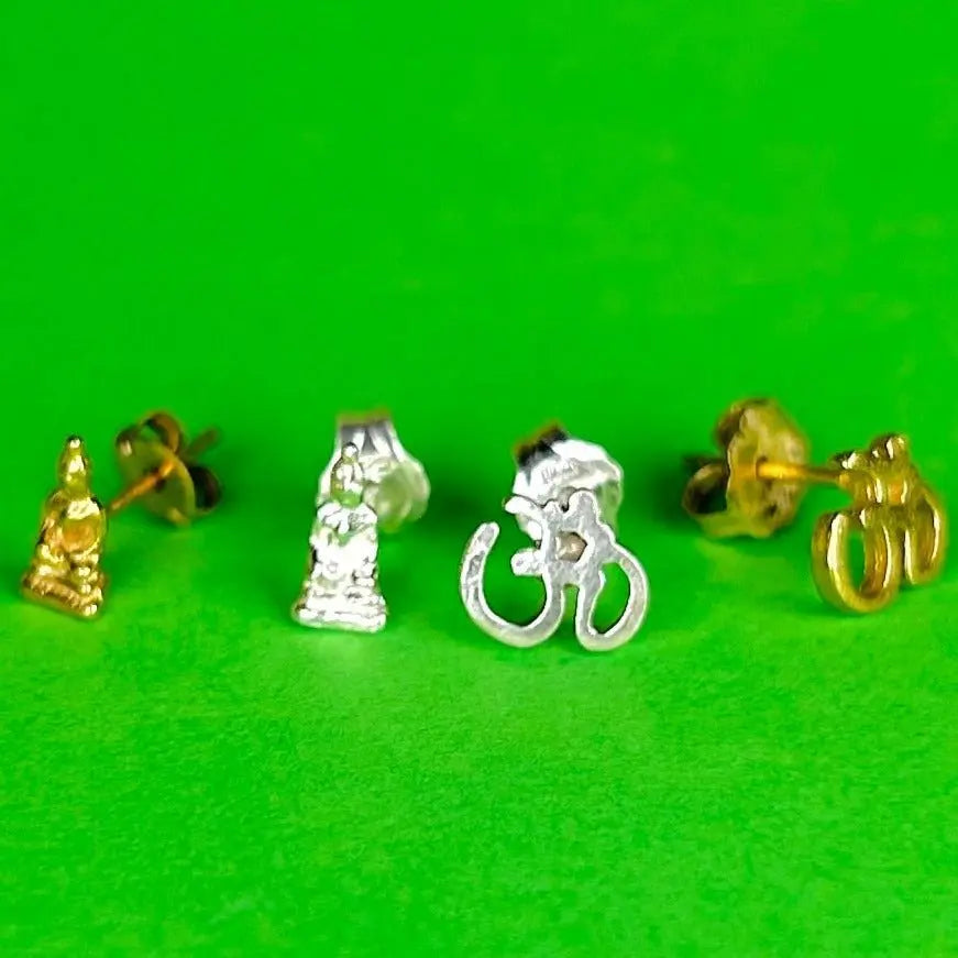 Stiftörhänge - Buddha & Ohm - L8Hasselblad