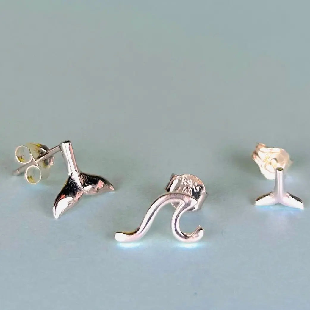 Stiftörhänge - Fena & Våg - L8Hasselblad