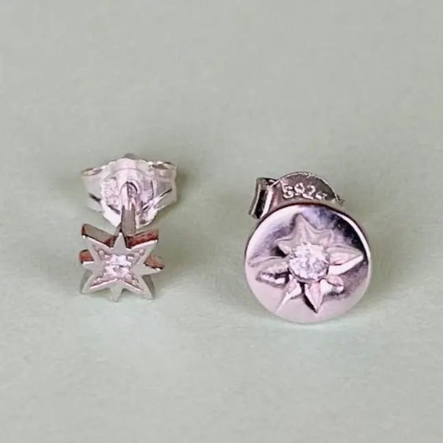 Stiftörhänge - Kompass & Stjärna - L8Hasselblad