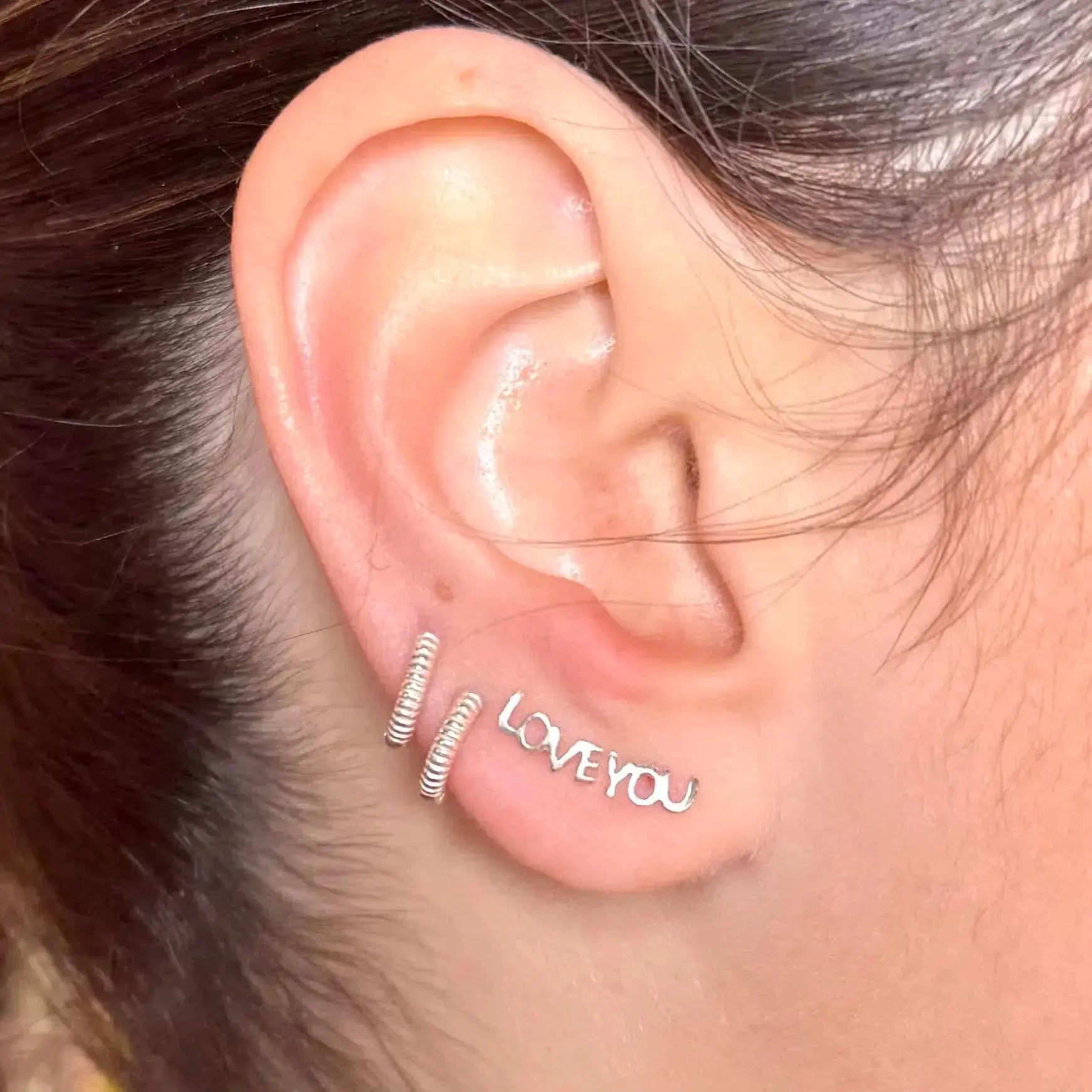 Stiftörhänge - LOVE YOU - L8Hasselblad