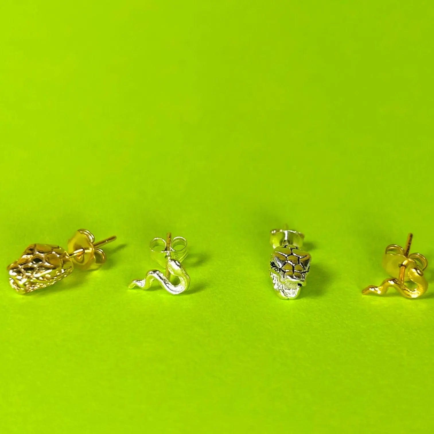 Stiftörhänge - Ormar - L8Hasselblad