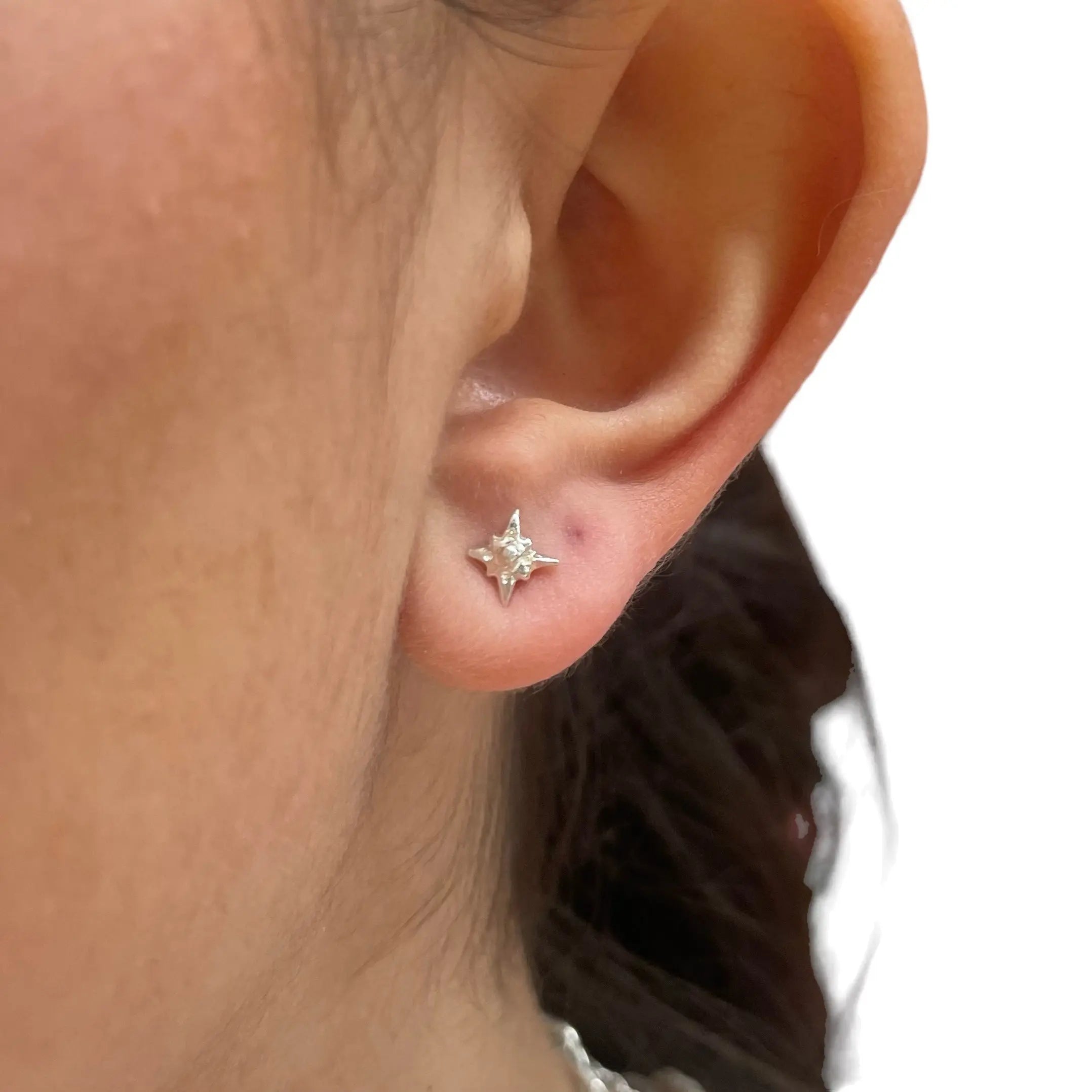 Stiftörhänge - Strålande Stjärna - L8Hasselblad