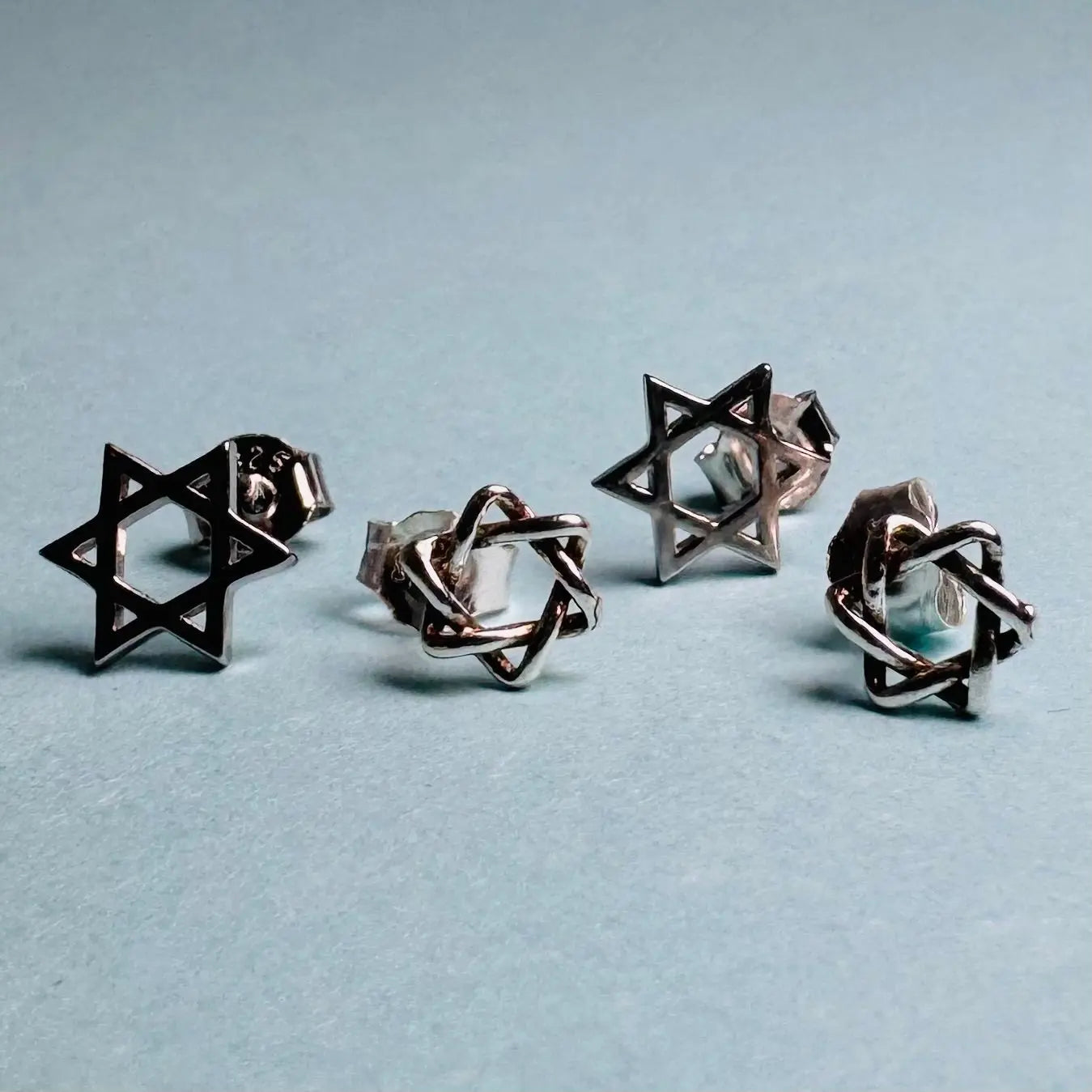 Stiftörhängen - enkla davidsstjärnor - L8Hasselblad
