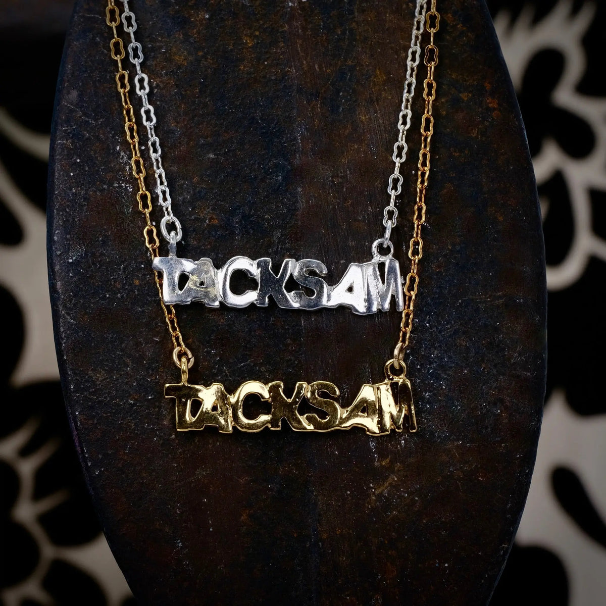 Tacksam - Halsband L8Hasselblad