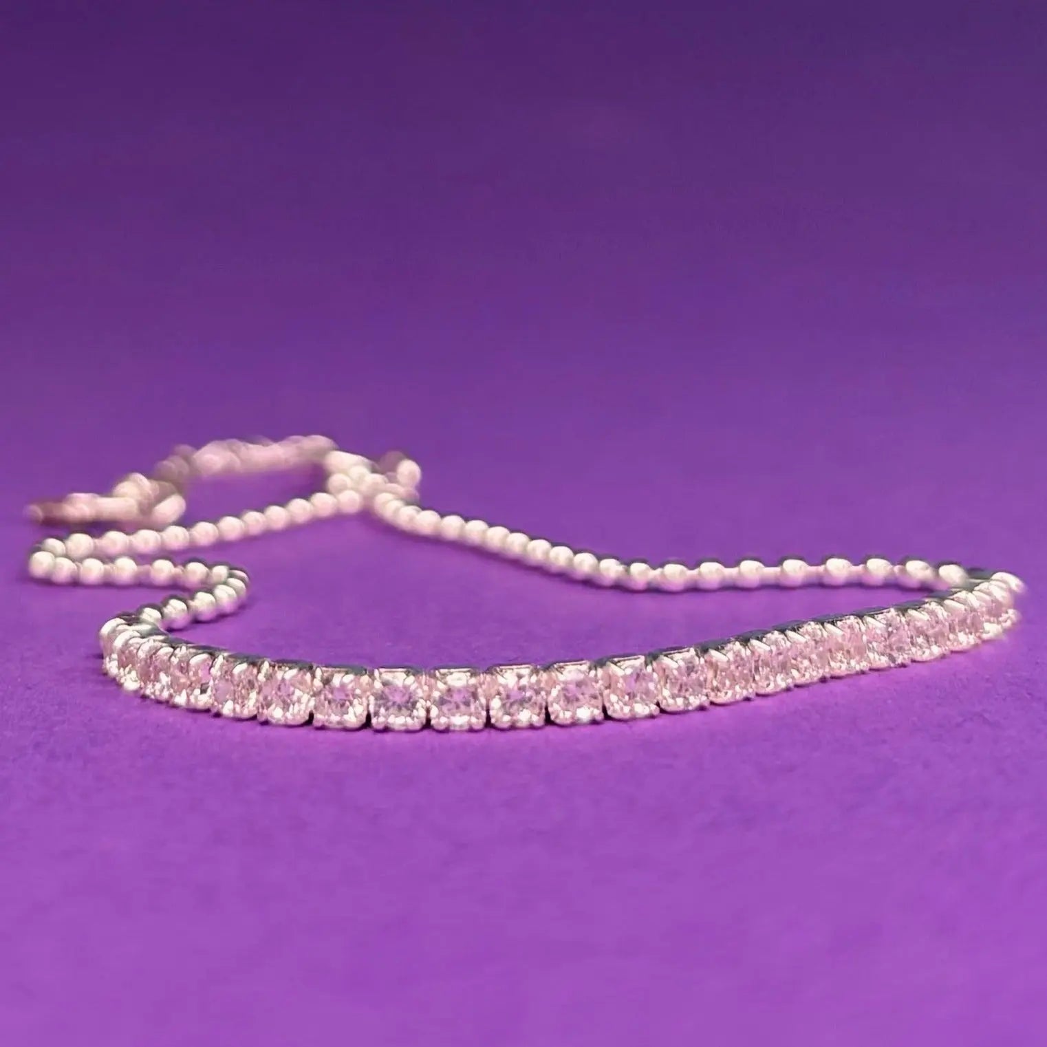 Tennisarmband med vita zirkoner - L8Hasselblad