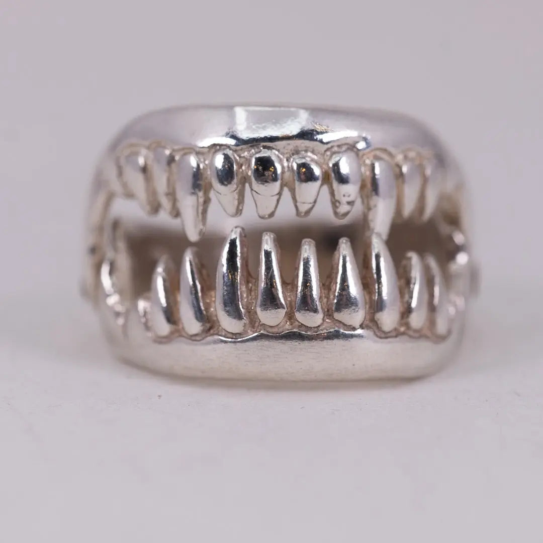 The Bite L8Hasselblad