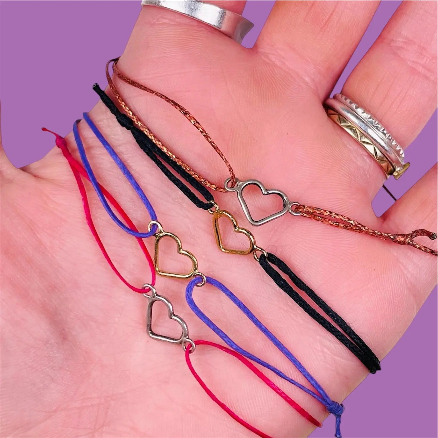 Trådarmband med hjärta - L8Hasselblad