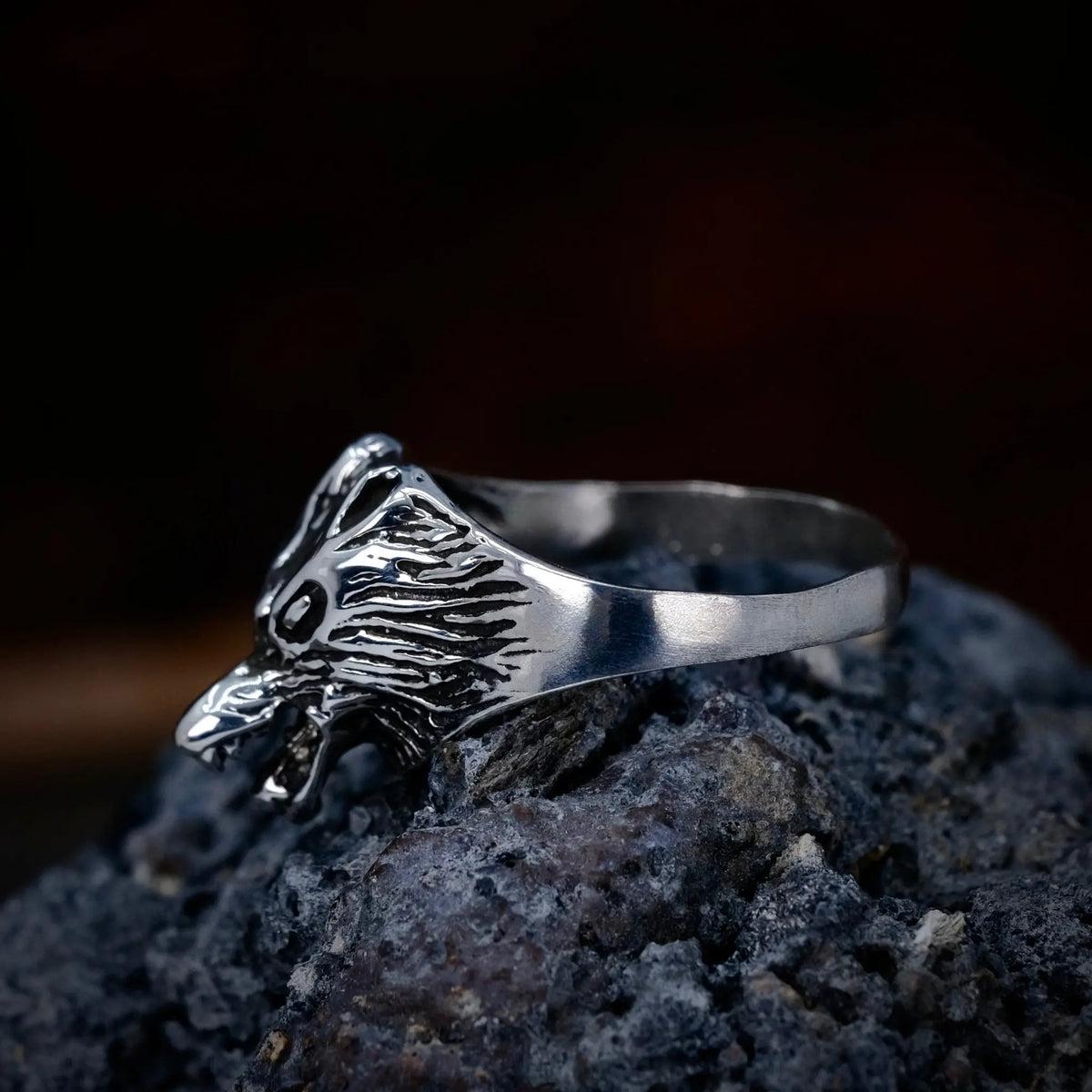 Vargen - Ring L8Hasselblad